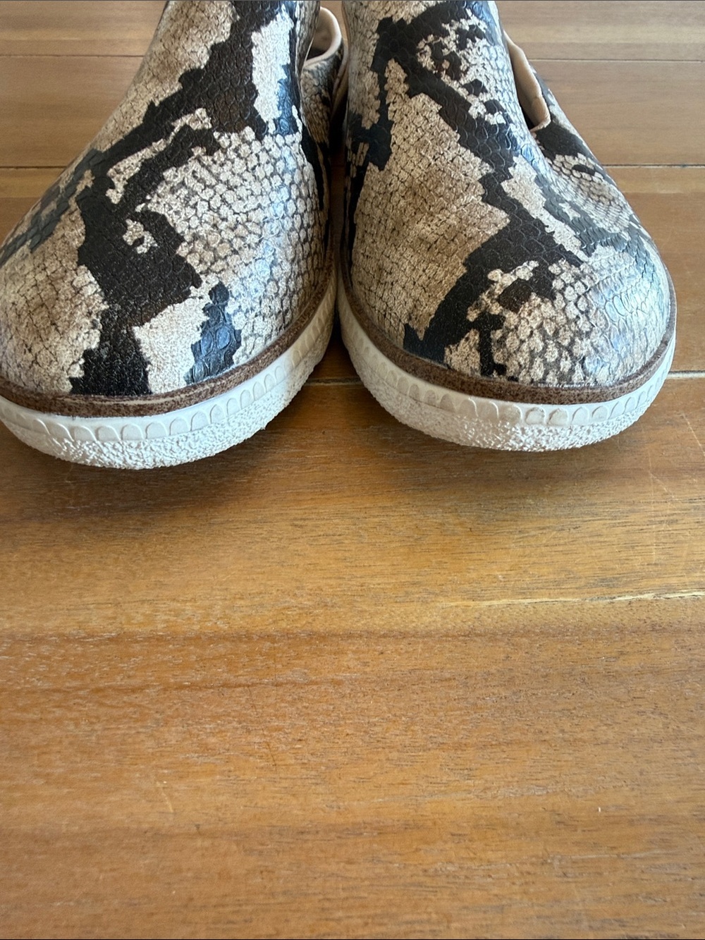 Dr. Scholl's Slip-On Snake Print Sneakers - Beige and Black - Picture 4 of 8